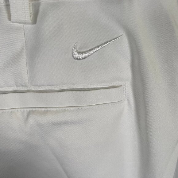 Nike Golf Tour Performance Shorts Mens 36 White Chino Flat Front Dri-Fit Pockets - Picture 3 of 7
